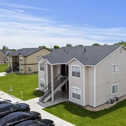 Buy this 8 bed duplex on 2025 East White Oak Court in Nampa, ID 83687