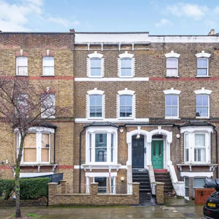 Image 2 - Farleigh Road, London, N16 7TH, United Kingdom - Townhouse for sale