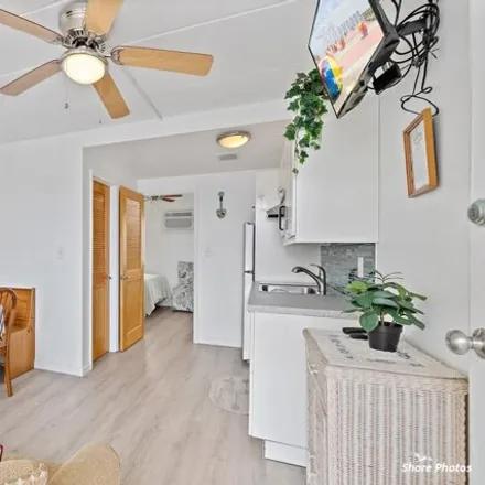 Image 4 - 2809 East 19th Avenue, North Wildwood, Cape May County, NJ 08260, USA - Condo for sale