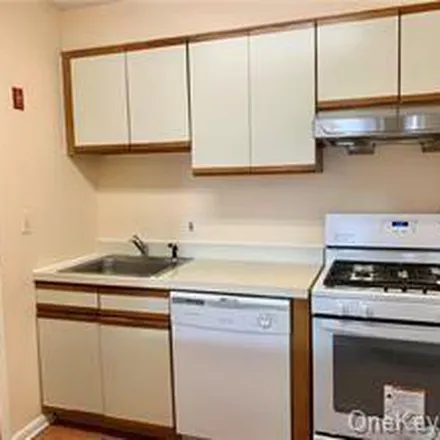 Rent this 2 bed apartment on 104 Concord Lane in City of Middletown, NY 10940