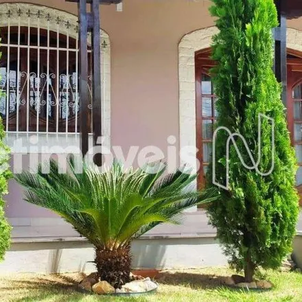 Buy this 3 bed house on Rua Conceição Silvana in Mantiqueira, Belo Horizonte - MG