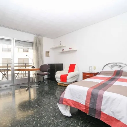 Image 1 - Kuups, Carrer de Conca, 46008 Valencia, Spain - Apartment for rent