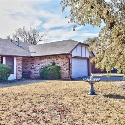 Rent this 3 bed house on 1000 West Neptune Road in Edmond, OK 73003