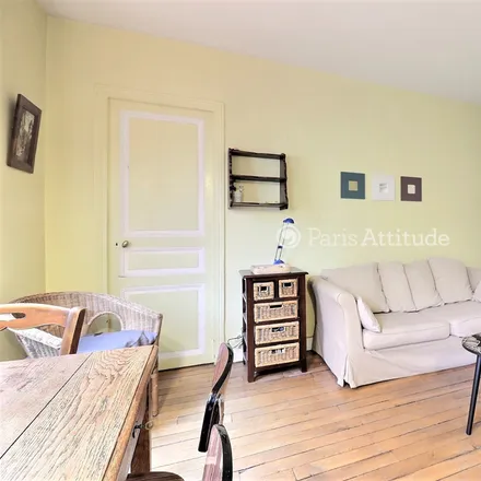 Image 2 - 8 Rue Basfroi, 75011 Paris, France - Apartment for rent