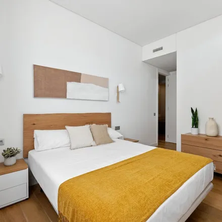 Rent this 2 bed apartment on Madrid in Graphycart, Corredera Baja de San Pablo