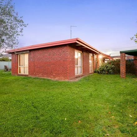 Rent this 3 bed apartment on Cafe 14 in 14 Doveton Street North, Ballarat Central VIC 3350