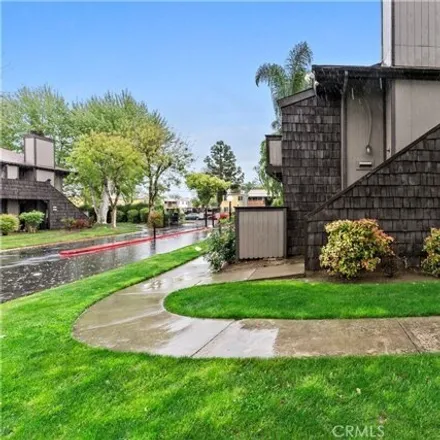Buy this 2 bed condo on 1100 South Winery Avenue in Fresno, CA 93727