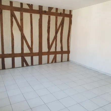Rent this 3 bed apartment on 18 Rue Général de Gaulle in 27300 Bernay, France