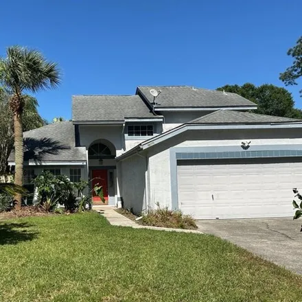 Rent this 3 bed house on 2035 Tanners Green Way in Kensington, Jacksonville