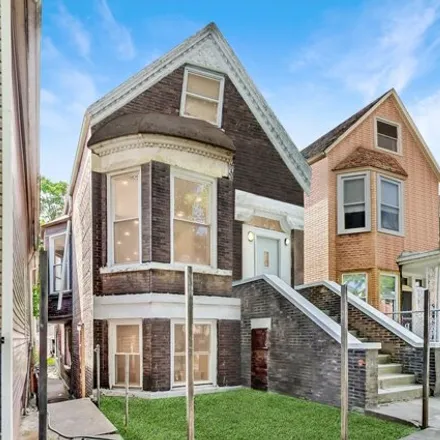 Image 1 - 8740 South Escanaba Avenue, Chicago, IL 60617, USA - House for sale
