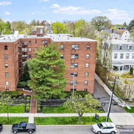 Buy this 1 bed condo on Briar Hall in 130 Orient Way, Rutherford