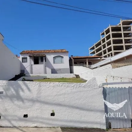 Buy this 3 bed house on disk agua in Rua Escolástica Rosa de Almeida, Vila Carvalho