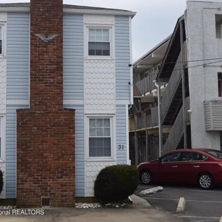 Rent this 3 bed house on 25 Fremont Avenue in Seaside Heights, NJ 08751