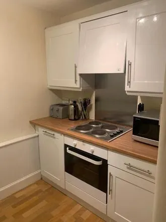 Rent this 3 bed apartment on 54 Airlie Street in Partickhill, Glasgow