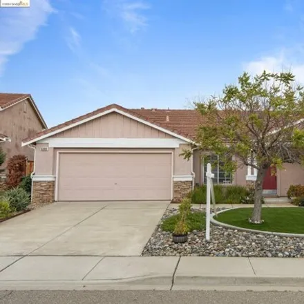 Buy this 4 bed house on 5383 Southwood Way in Antioch, CA 94531