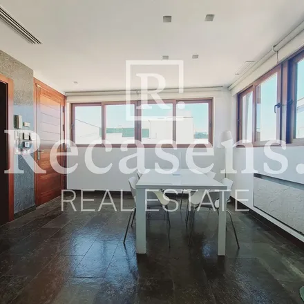Rent this 3 bed apartment on Carrer de Pizarro in 46004 Valencia, Spain