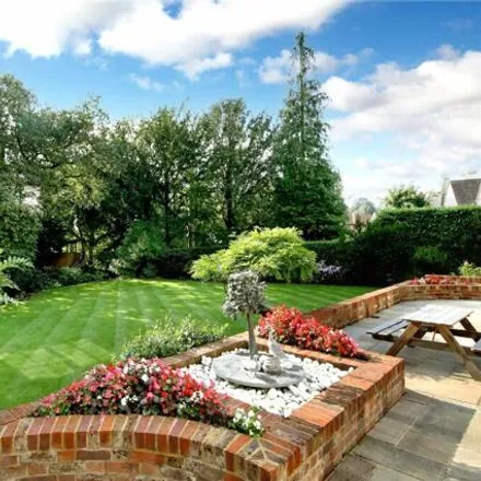 Image 4 - Manor Lane, Gerrards Cross, SL9 7NJ, United Kingdom - House for sale