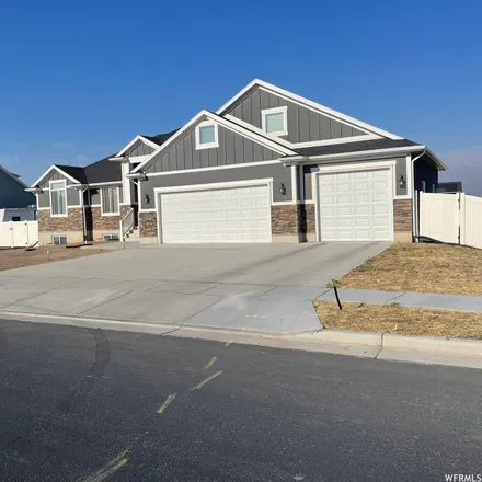 Buy this 3 bed house on 1842 East 1875 North in Layton, UT 84040