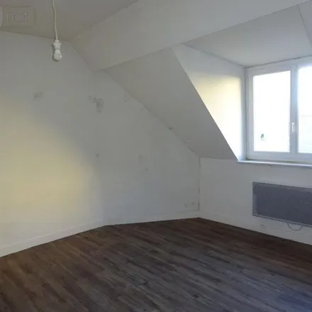 Rent this 4 bed apartment on 44 Rue Villette Gâté in 28400 Nogent-le-Rotrou, France