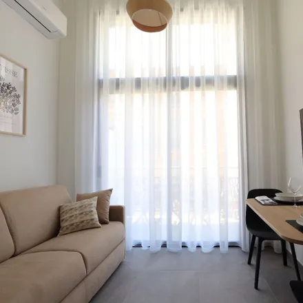 Rent this 2 bed apartment on 41 Avenue Borriglione in 06108 Nice, France