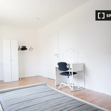 Rent this 4 bed room on Kölner Landstraße 360 in 40589 Dusseldorf, Germany