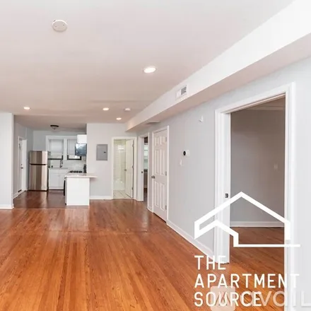 Rent this 2 bed apartment on 4417 W School St