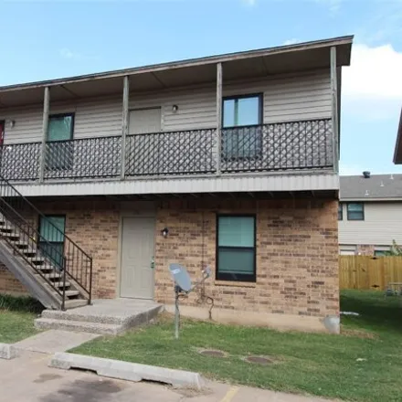 Image 2 - Atkinson Village, East Lindsey Street, Norman, OK 73070, USA - Condo for rent
