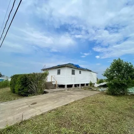 Buy this 2 bed house on 620 West 11th Street in Larose, Lafourche Parish