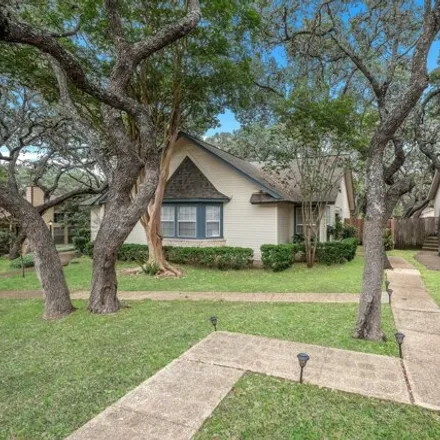 Image 2 - 9521 Dover Ridge, San Antonio, TX 78250, USA - House for sale