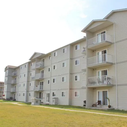 Image 2 - 15 Street, Dawson Creek, BC V1G 3Z3, Canada - Apartment for rent