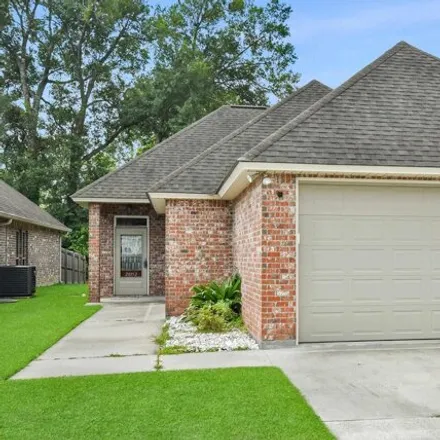 Buy this 3 bed house on 20152 Gardens Ct in Walker, Louisiana