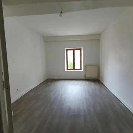 Rent this 2 bed apartment on 42 Rue de la Chanois in 21270 Pontailler-sur-Saône, France