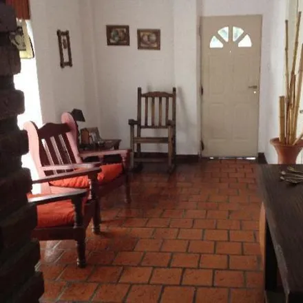 Buy this studio house on Guido Spano 2301 in Partido de La Matanza, Villa Luzuriaga