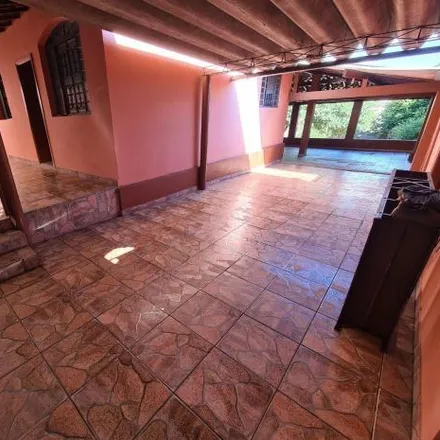 Buy this 3 bed house on Rua Cabreúva in Jaraguá, Piracicaba - SP