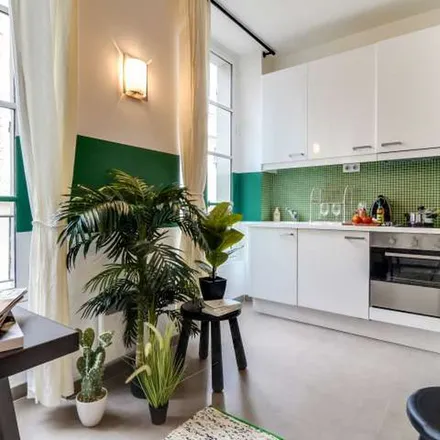 Image 5 - 19 Rue d'Enghien, 75010 Paris, France - Apartment for rent