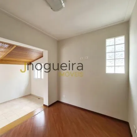 Buy this 3 bed house on Rua das Camélias 540 in Mirandópolis, São Paulo - SP