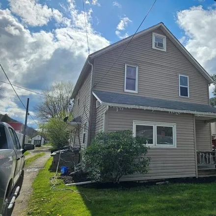 Buy this 3 bed house on 99 Penn Avenue in Galeton, Potter County