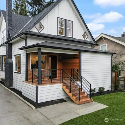 Buy this 6 bed house on 3949 South Angeline Street in Seattle, WA 98118