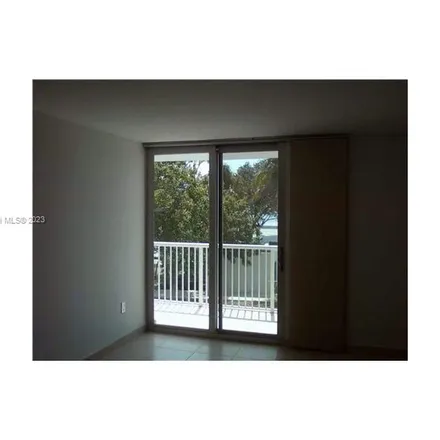 Image 6 - 175 Southeast 25th Road, Brickell Hammock, Miami, FL 33129, USA - Apartment for rent