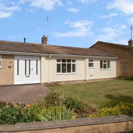 Rent this 3 bed duplex on Park Farm in Northwick Road, Ketton