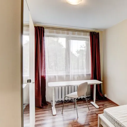 Rent this 4 bed room on Naugarduko g. 55 in 03204 Vilnius, Lithuania