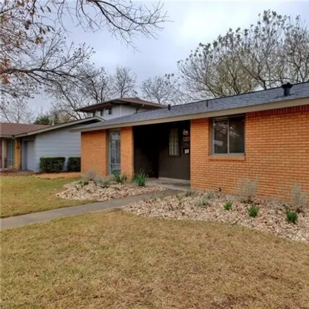 Image 5 - 1207 Westmoor Drive, Austin, TX 78723, USA - House for sale