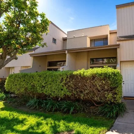 Buy this 2 bed condo on Halbrent Avenue in Los Angeles, CA 91411