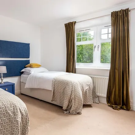 Image 6 - South Ayrshire, KA26 9LG, United Kingdom - Apartment for rent