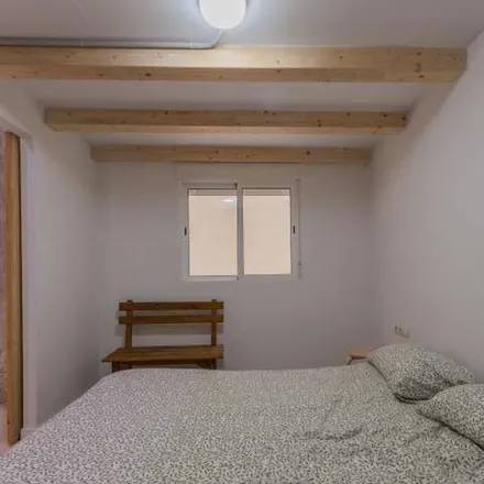Image 1 - Carrer de Linares, 18, 46018 Valencia, Spain - Apartment for rent