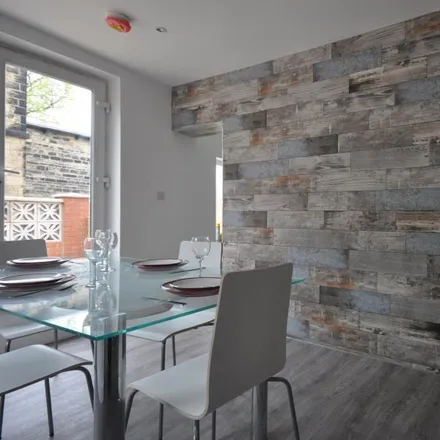 Rent this 7 bed townhouse on Avtar in Raven Road, Leeds