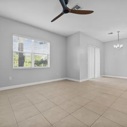Image 7 - 735 Marina del Ray Lane, West Palm Beach, FL 33401, USA - Townhouse for sale
