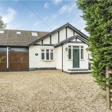 Buy this 5 bed house on Addington Close in Clewer Hill Road, Clewer Village