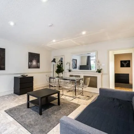 Image 4 - 147-149 Gloucester Terrace, London, W2 3HH, United Kingdom - Apartment for rent