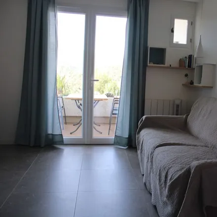 Rent this 1 bed apartment on 26170 Mollans-sur-Ouvèze